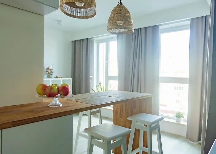 Warsaw Apartment شقة وارسو